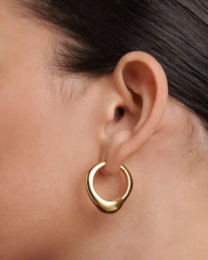 Aurora Curve Hoops