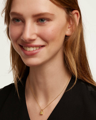 Solo Walk Necklace