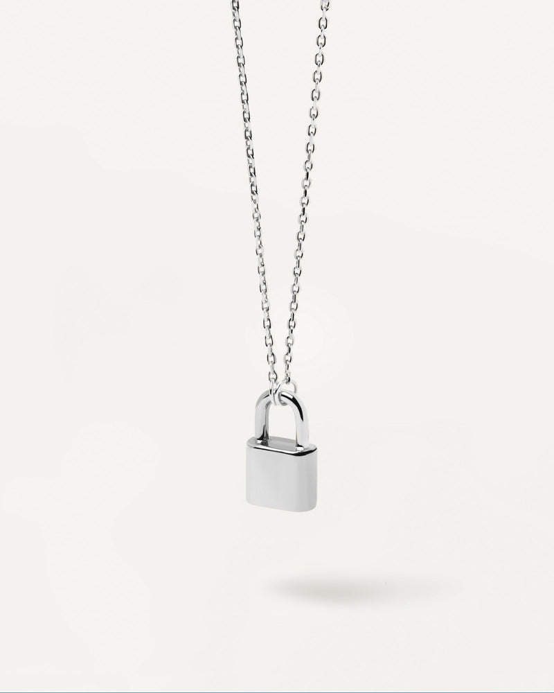 Solo Walk Necklace